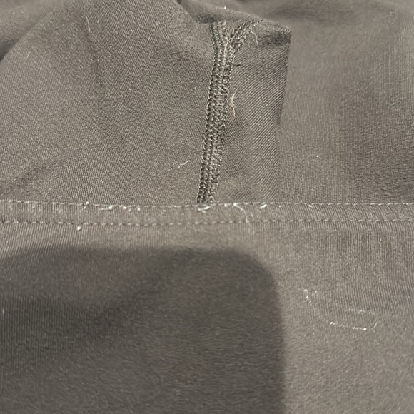 Olive green lulu lemon leggings - Picture 3 of 5